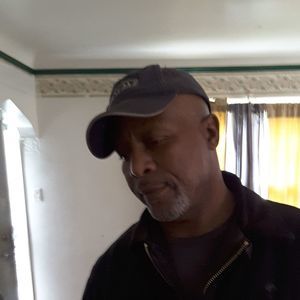 Meet your Posher, Raymond